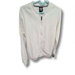 Umbro premier. Mens size M.